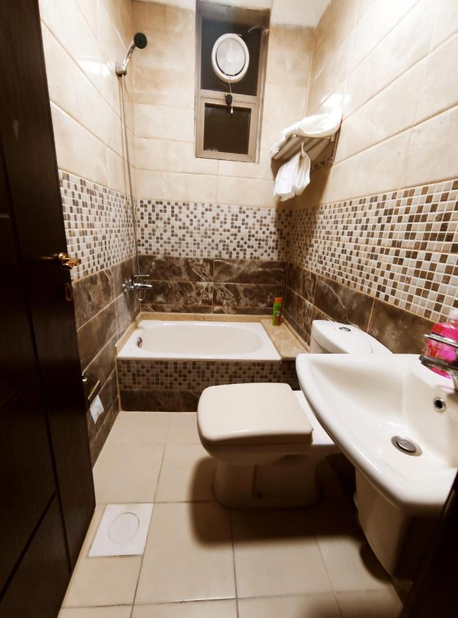 Noor Apartment วาดี มูซา ภายนอก รูปภาพ