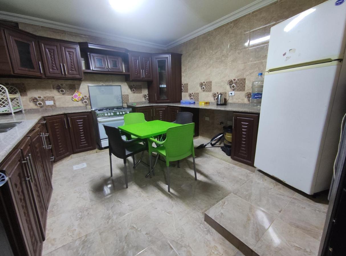 Noor Apartment วาดี มูซา ภายนอก รูปภาพ