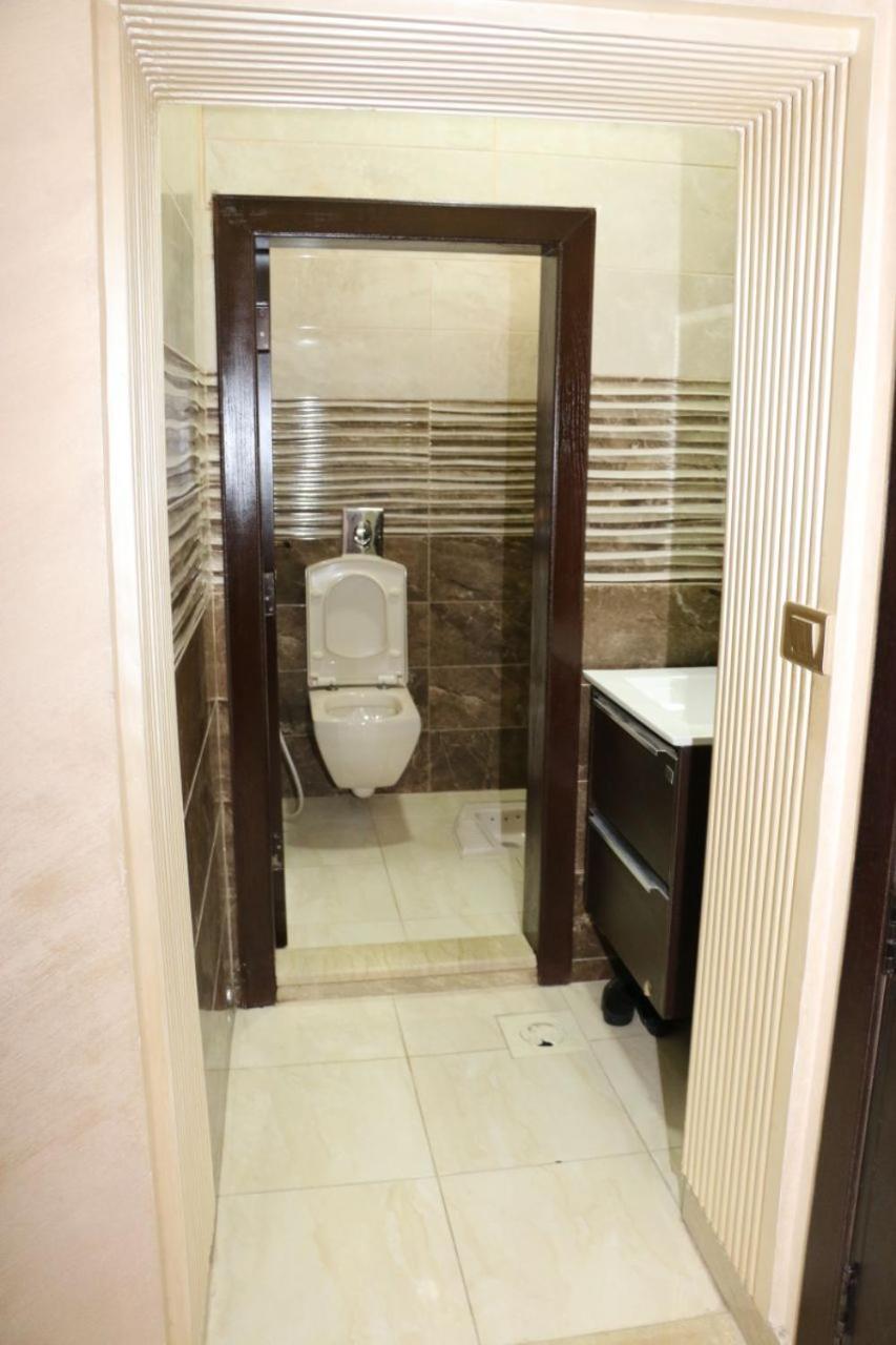 Noor Apartment วาดี มูซา ภายนอก รูปภาพ